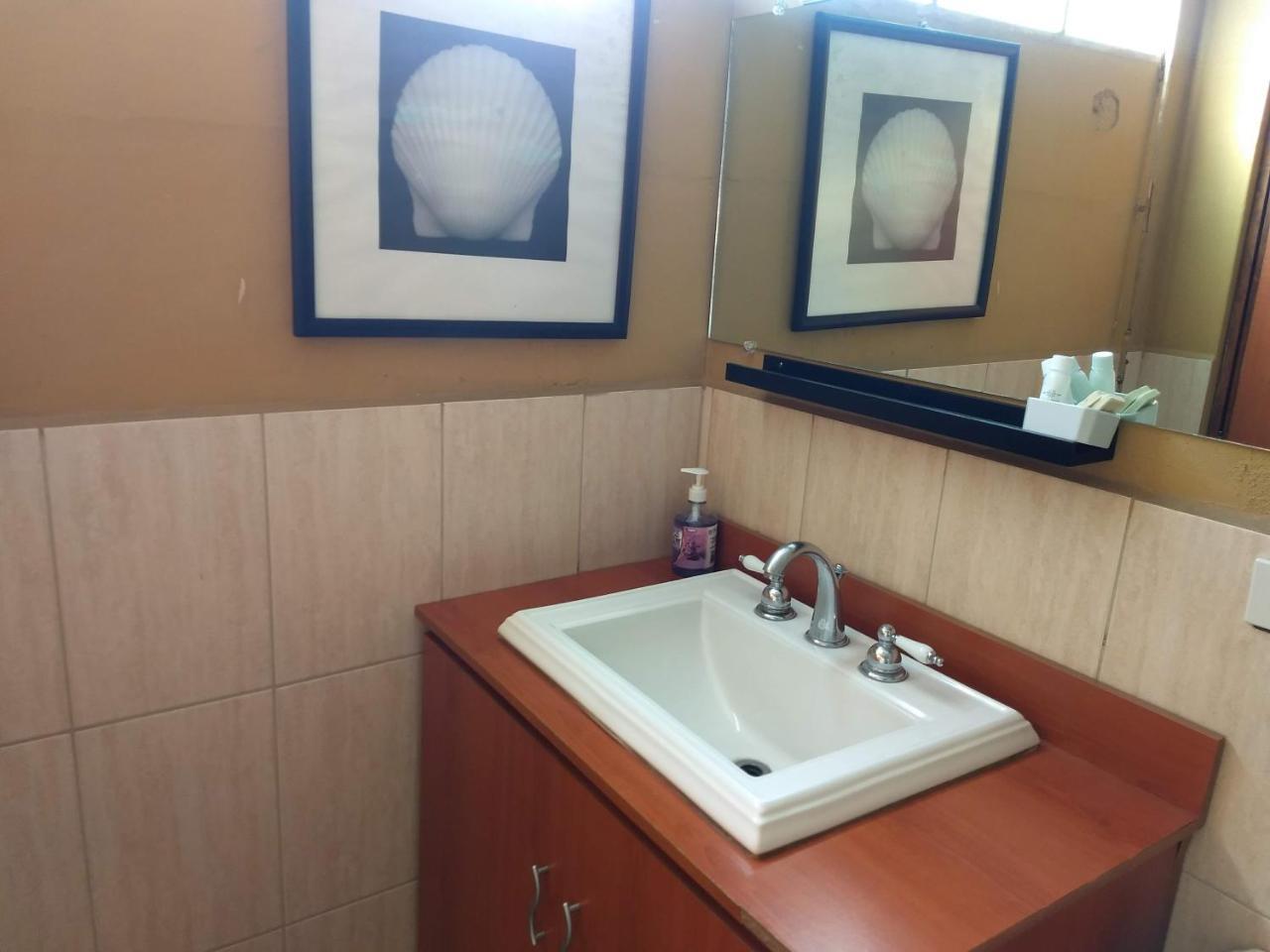 Give House Bed and Breakfast Γουατεμάλα Εξωτερικό φωτογραφία