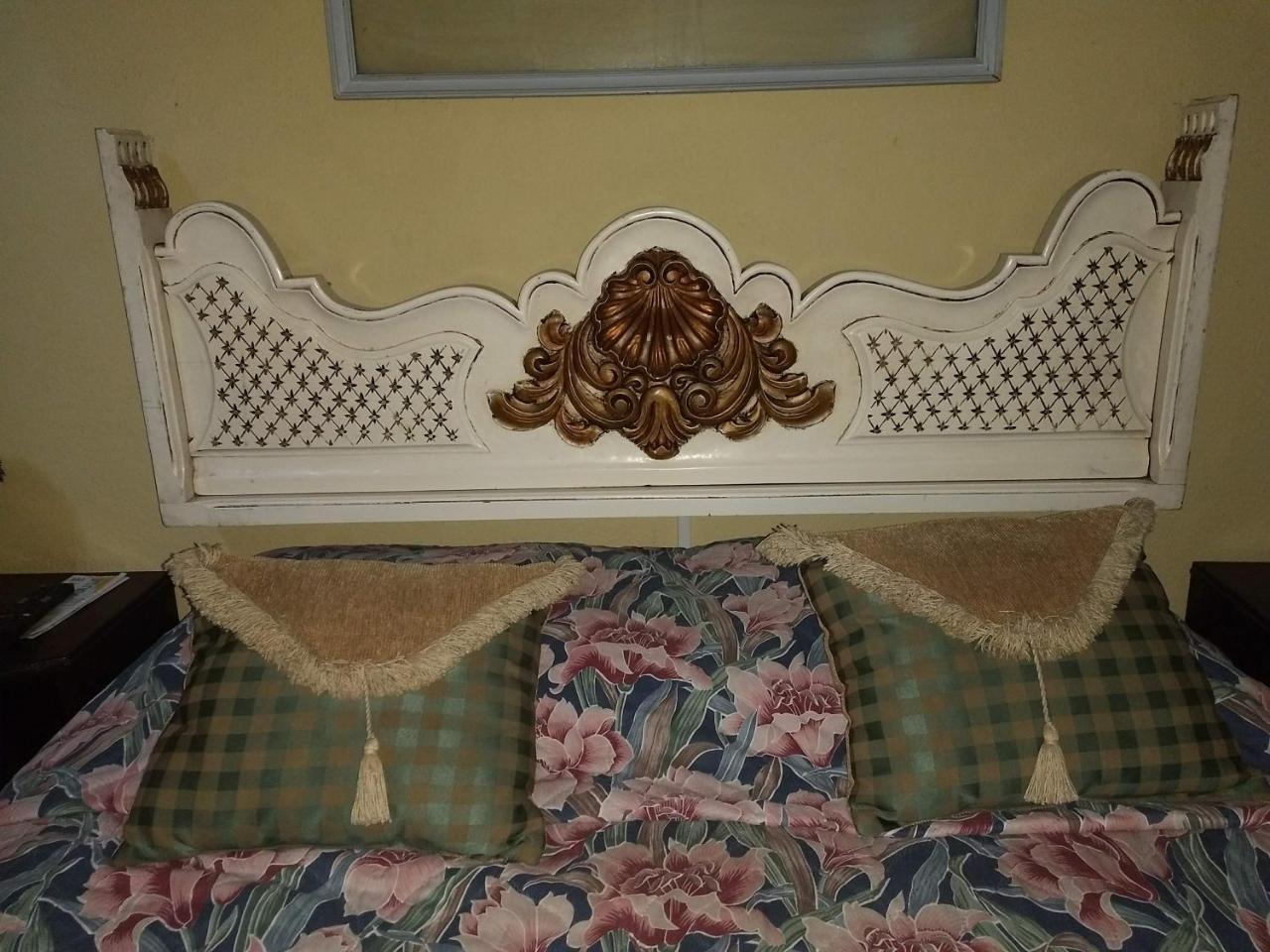 Give House Bed and Breakfast Γουατεμάλα Εξωτερικό φωτογραφία