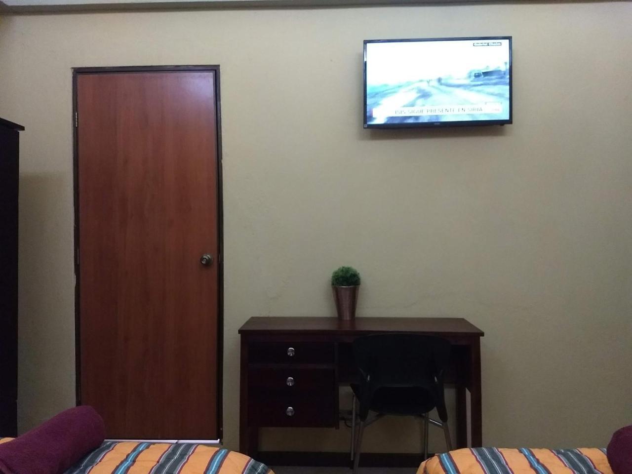 Give House Bed and Breakfast Γουατεμάλα Εξωτερικό φωτογραφία
