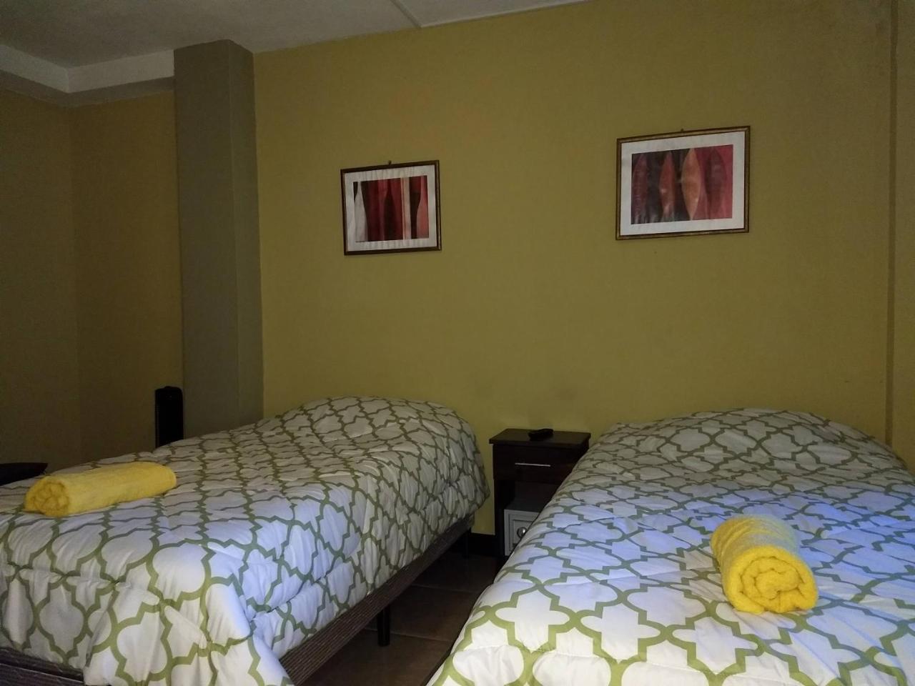 Give House Bed and Breakfast Γουατεμάλα Εξωτερικό φωτογραφία